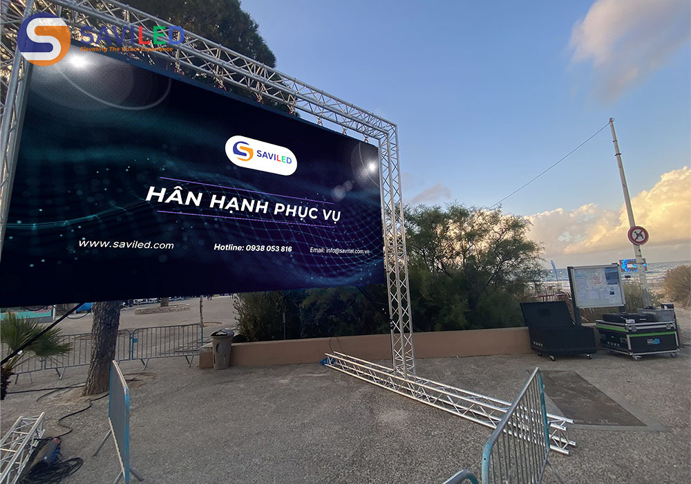 Màn hình LED P5 cho sự kiện ngoài trời do SAVILED lắp đặt, cho thuê