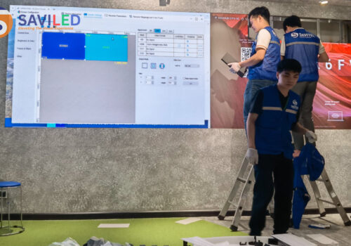 Màn hình LED 1000 inch cho văn phòng do nhân viên SAVILED lắp đặt