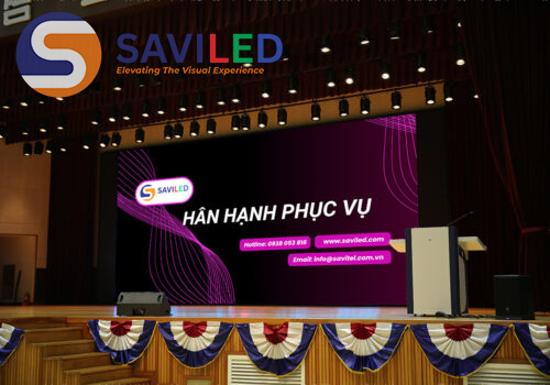SAVILED lắp đặt màn hình LED cho hội trường đại học