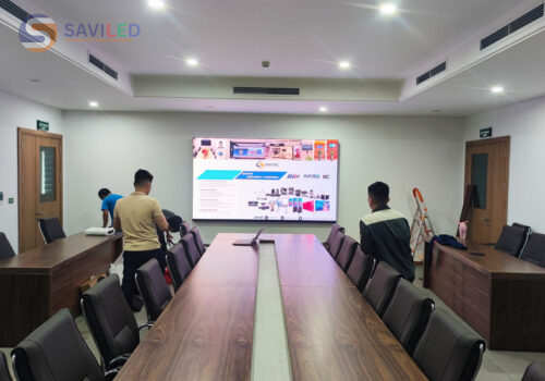 Màn hình LED trong phòng họp hội đồng được SAVILED lắp đặt