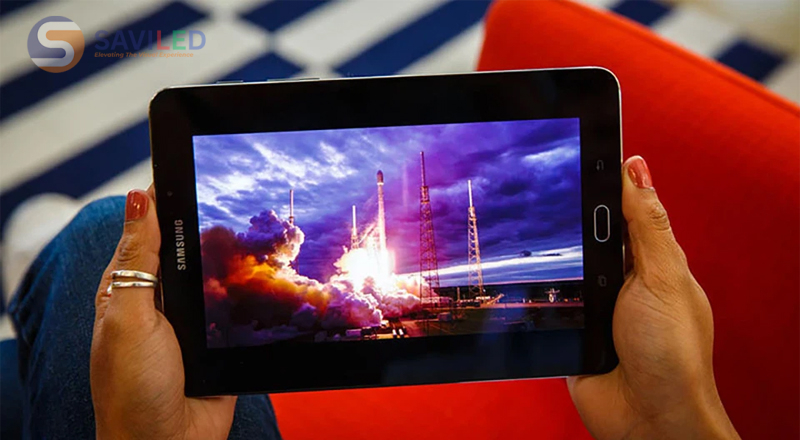 Màn hình LCD trên máy tính bảng giúp xem phim, chơi game mượt mà
