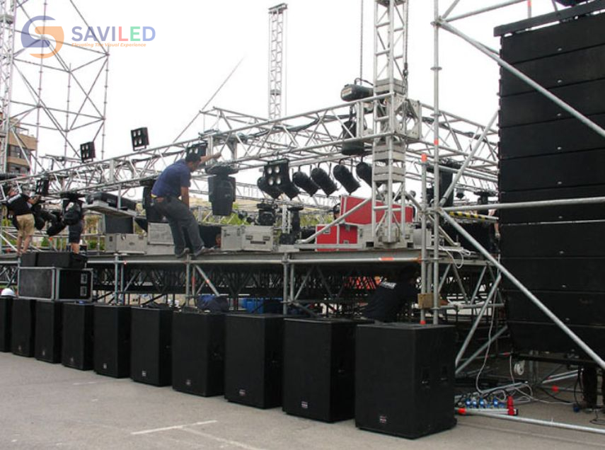 Màn hình LED sân khấu ngoài trời tại Nghê An do SAVILED lắp đặt SAVILED lắp đặt màn hình LED sân khấu ngoài trời tại Nghệ An