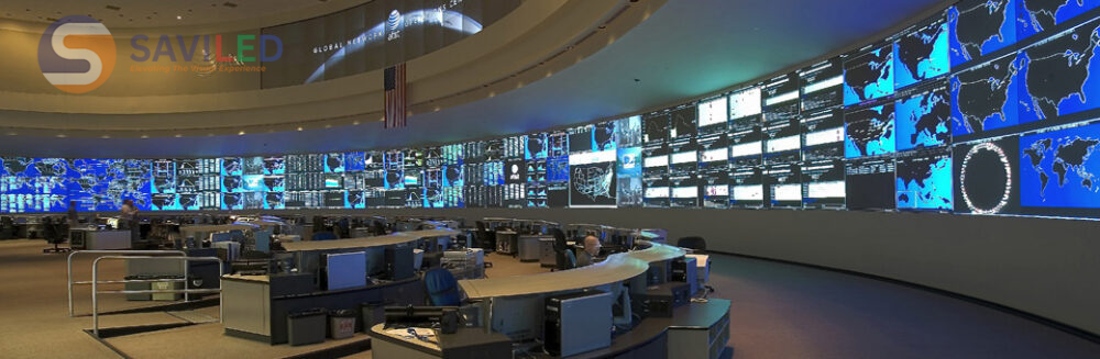 Màn hình ghép tại trung tâm điều hành do đơn vị SAVILED lắp đặt
